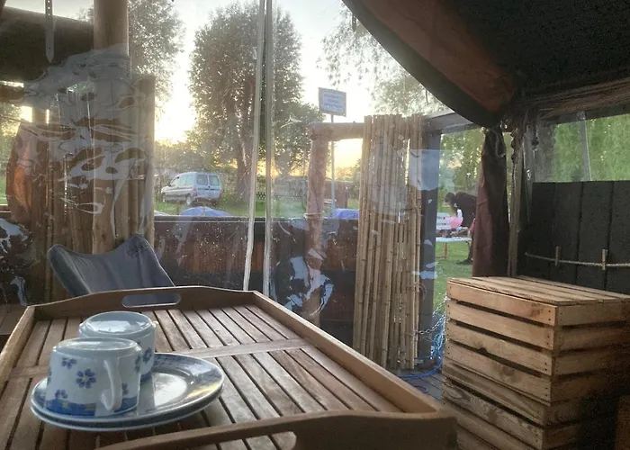 Naturfloss - Biberspur Båthotell Brandenburg (Brandenburg an der Havel)