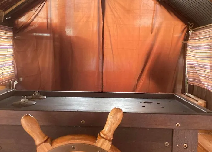 Naturfloss - Biberspur Båthotell