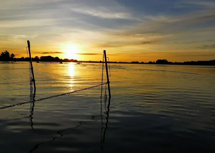 Naturfloss - Biberspur Båthotell Brandenburg (Brandenburg an der Havel)