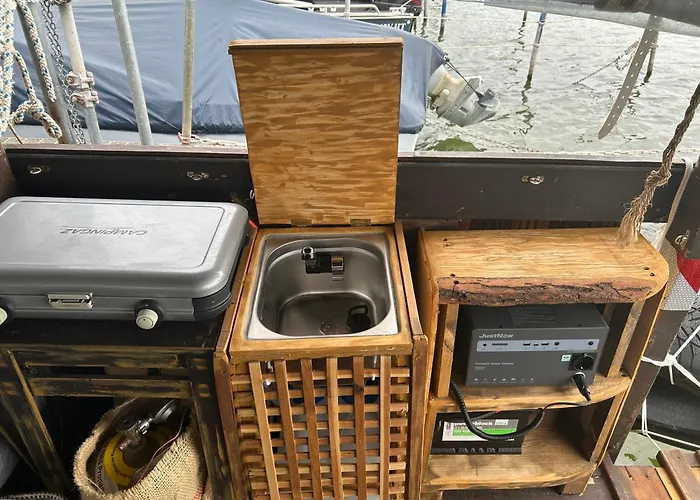 Naturfloss - Biberspur Båthotell *